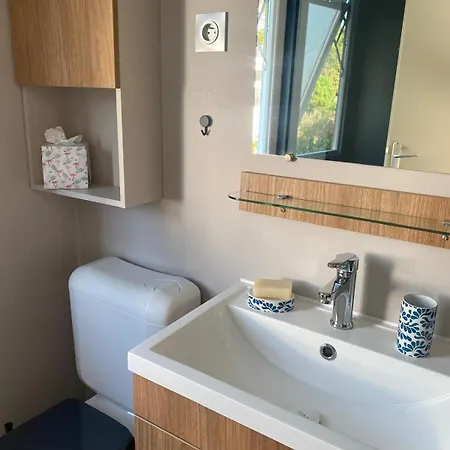 Mobilhome 8 Personnes Cosy Equipe Avec Vue Sur Bassin, Cap Ferret Lodge Lège-Cap-Ferret