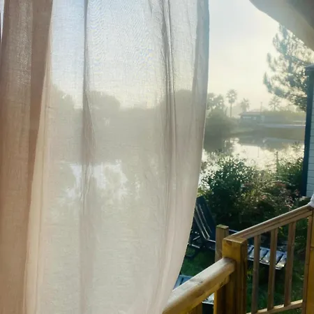 Mobilhome 8 Personnes Cosy Equipe Avec Vue Sur Bassin, Cap Ferret Lodge