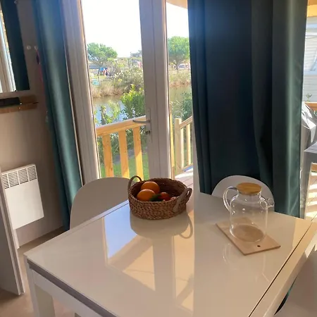 Lodge Mobilhome 8 Personnes Cosy équipé Avec Vue Sur Bassin, Cap Ferret Lège-Cap-Ferret