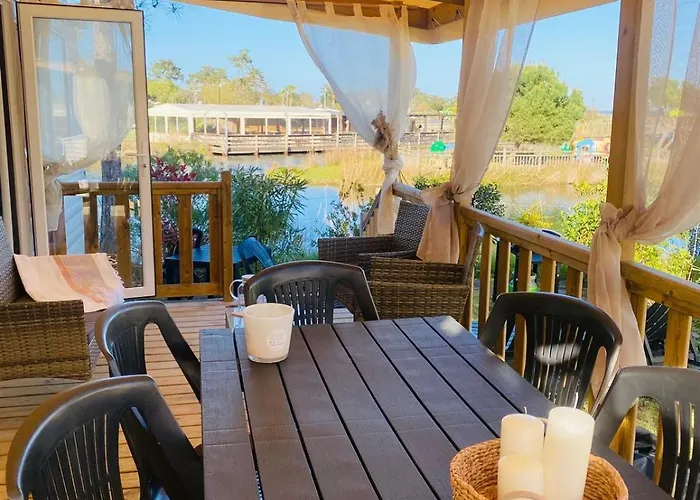 Mobilhome 8 Personnes Cosy Equipe Avec Vue Sur Bassin, Cap Ferret